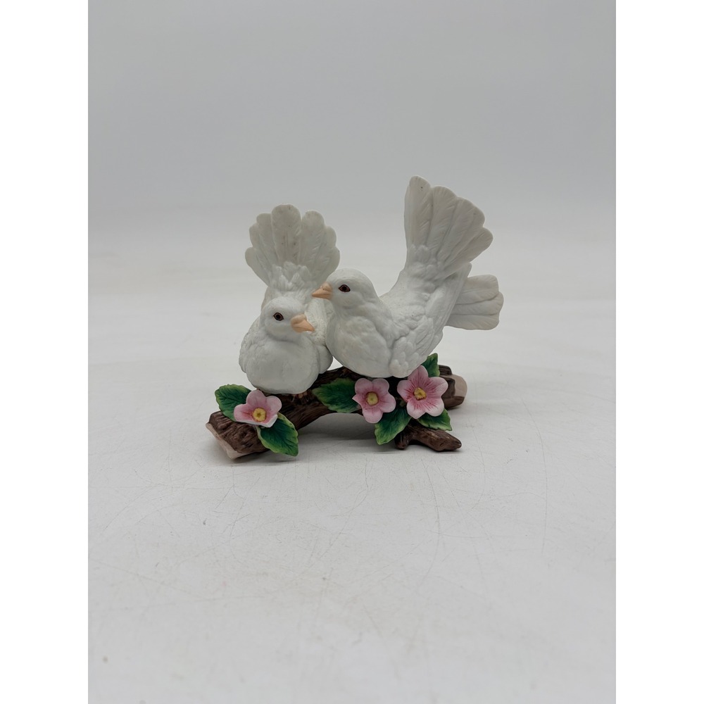 VTG Porcelain Bird Figurine Lot of 3 Homco Doves Lefton Bobolink Cedar Waxwing